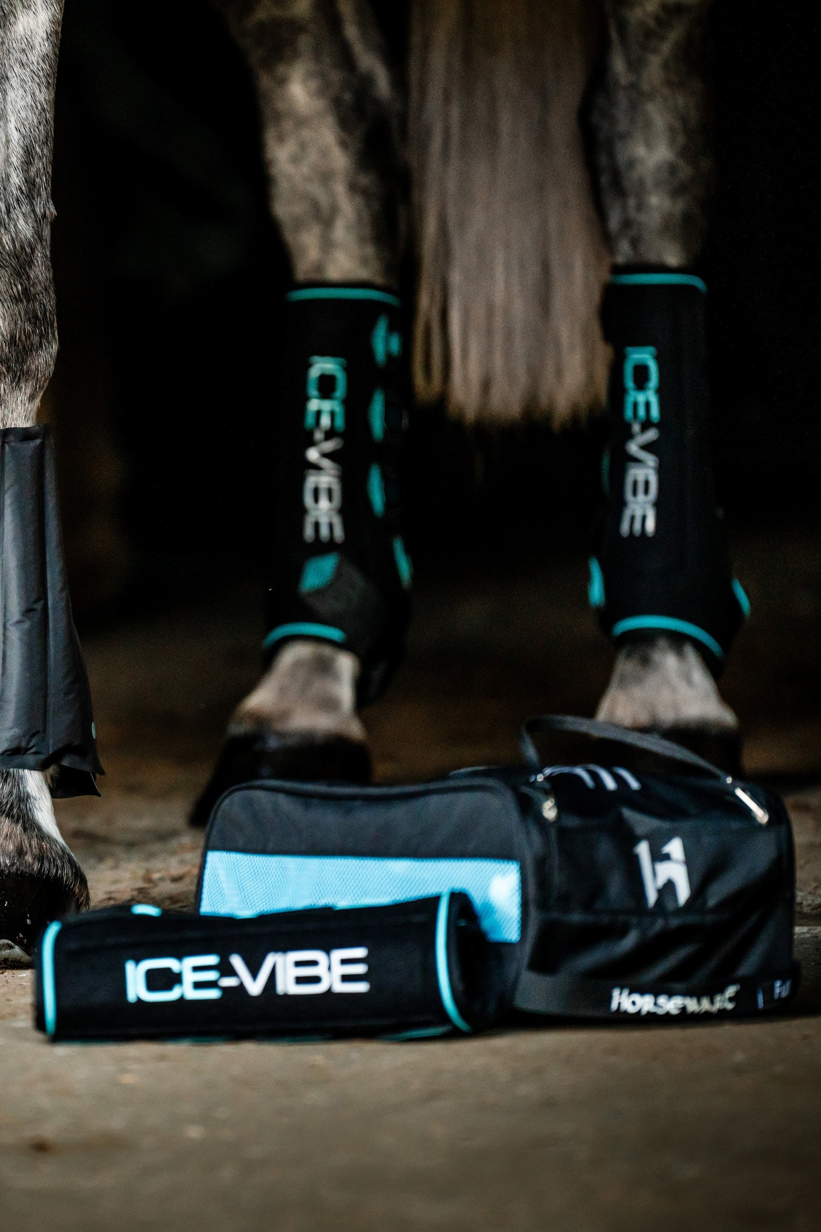 Horseware Ice-Vibe chłodzące ochraniacze z wibracją (para) Leg Protection & Hoof Protection for Horses