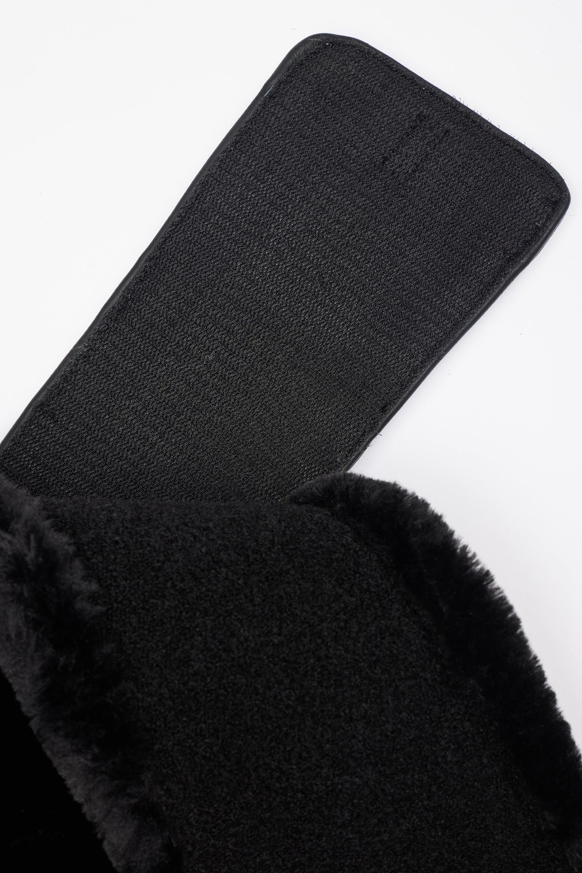 LeMieux Arika Simuwool Contoured Short Stud Girth Saddles, Girths & Stirrups