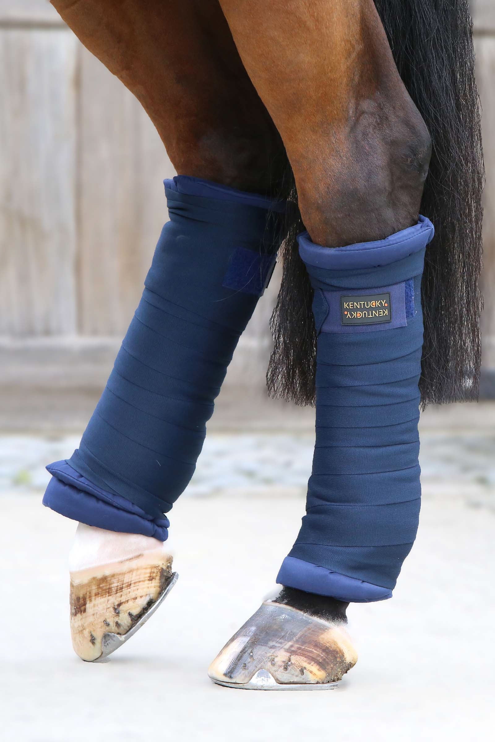 Kentucky Horsewear Podkładki pod owijki Stable, 4 sztuki w zestawie Leg Protection & Hoof Protection for Horses