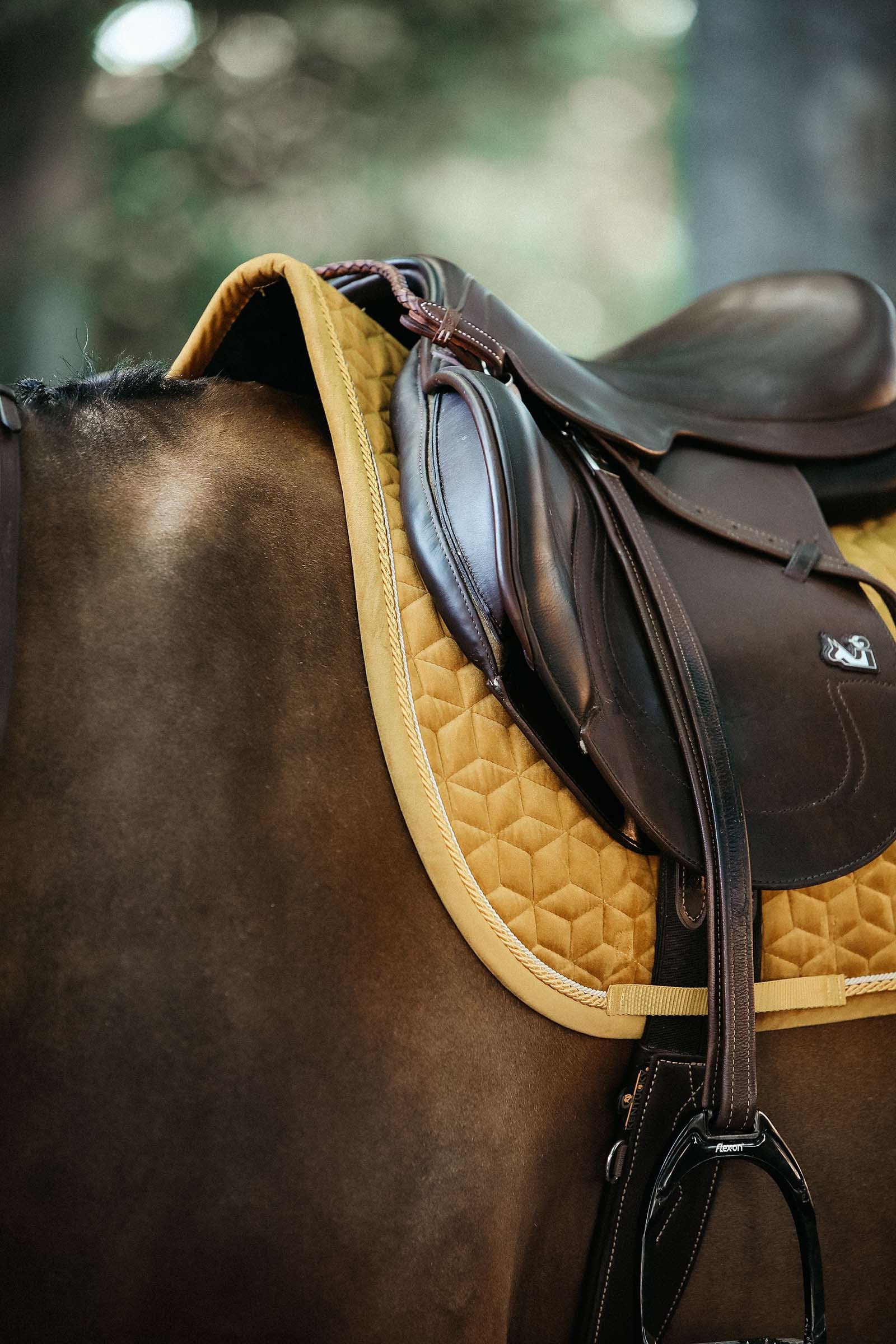 Kentucky Horsewear Velvet Jumping Saddle Pad Saddle Pads