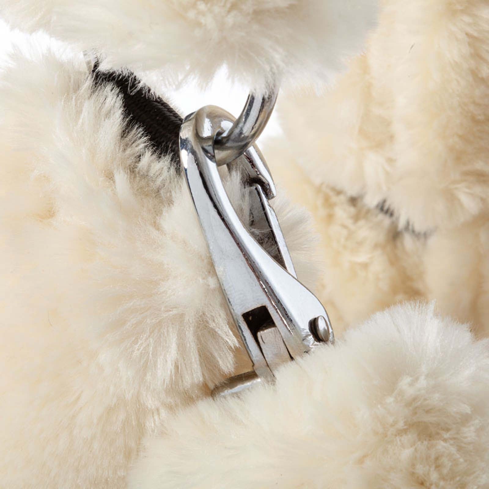 Kavalkade Transport Headcollar with Immitation Fur Halters & Leads