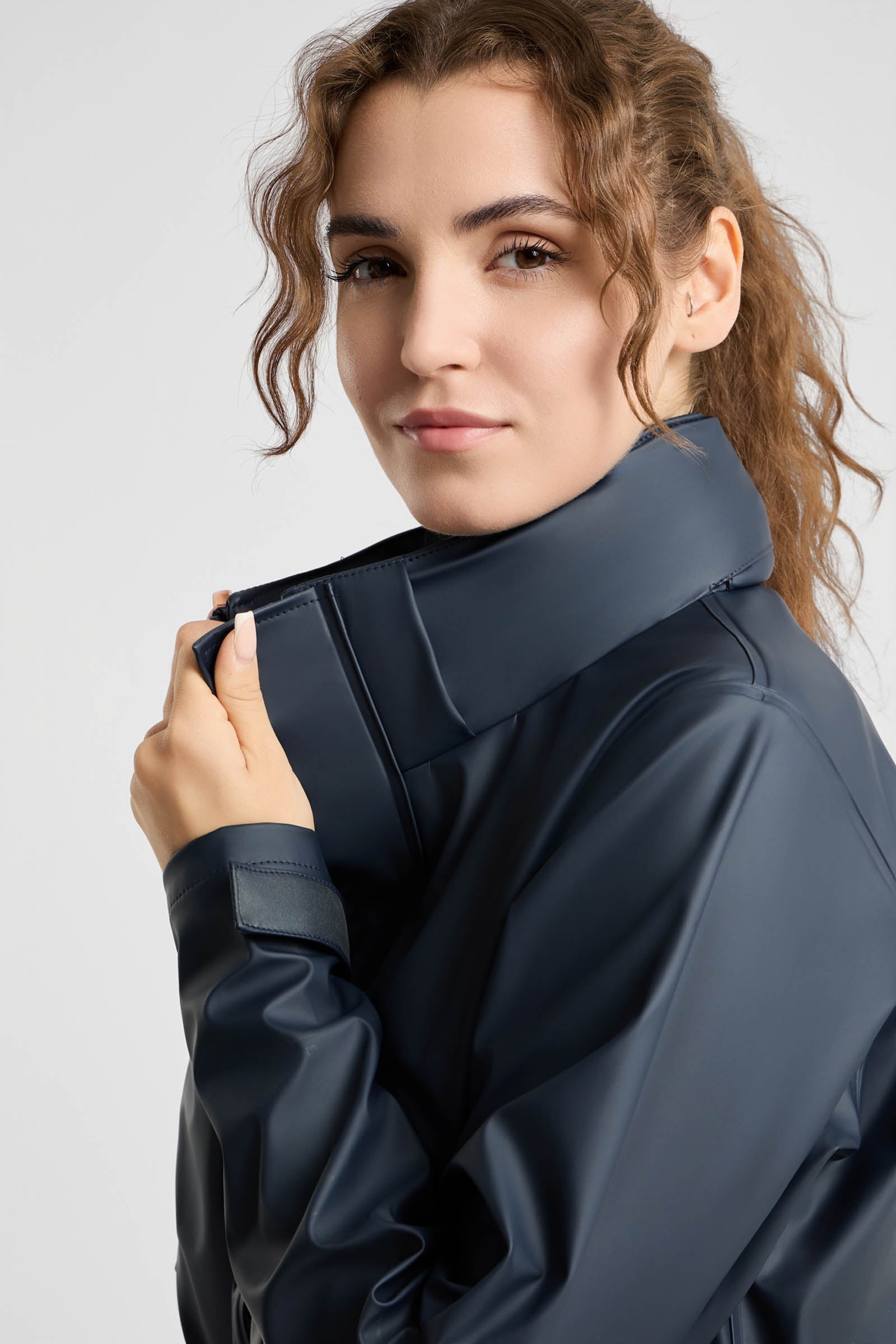 Model shot 3