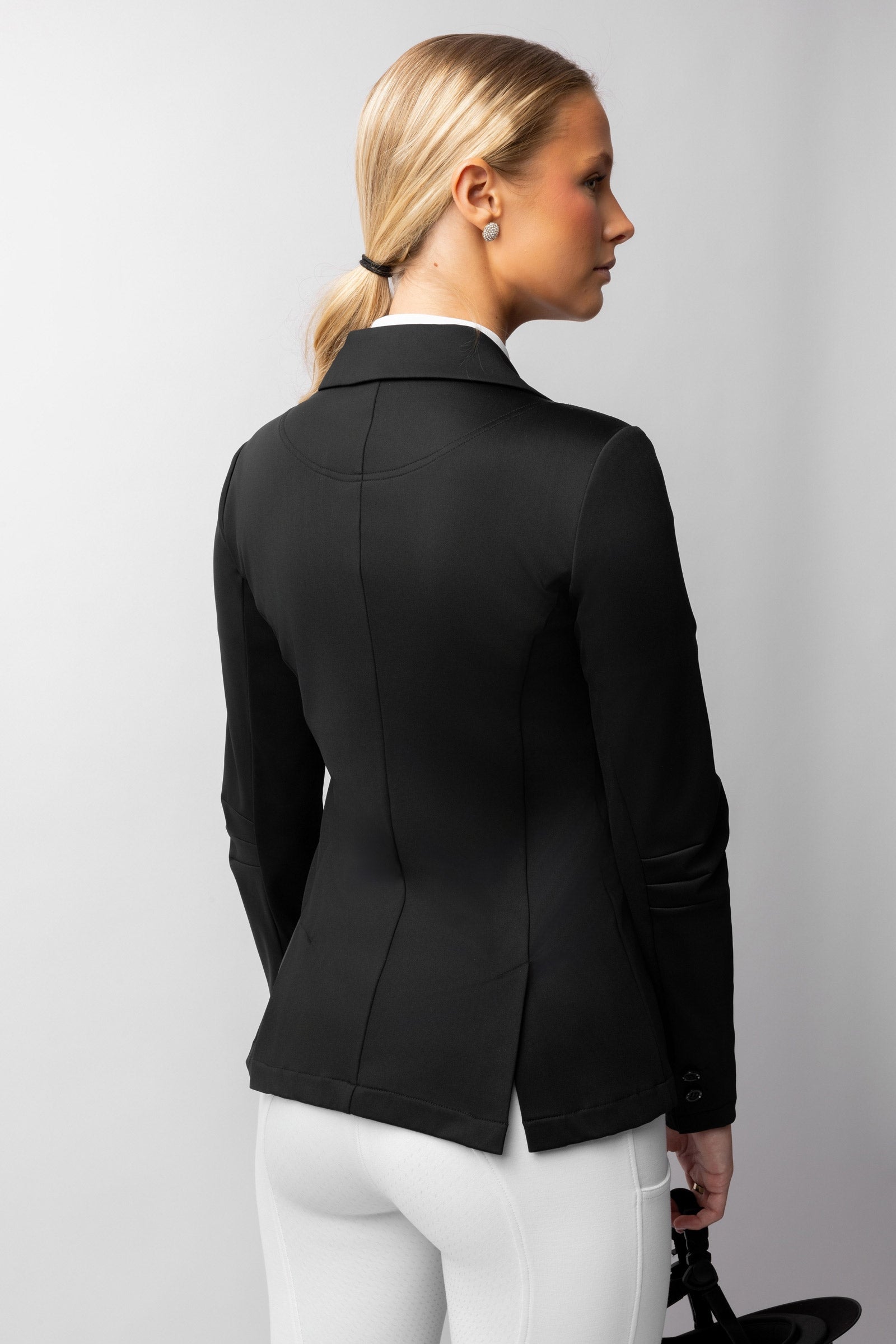 Horze Ada Women´s Showjacket With Glimmer Women’s Riding Clothing