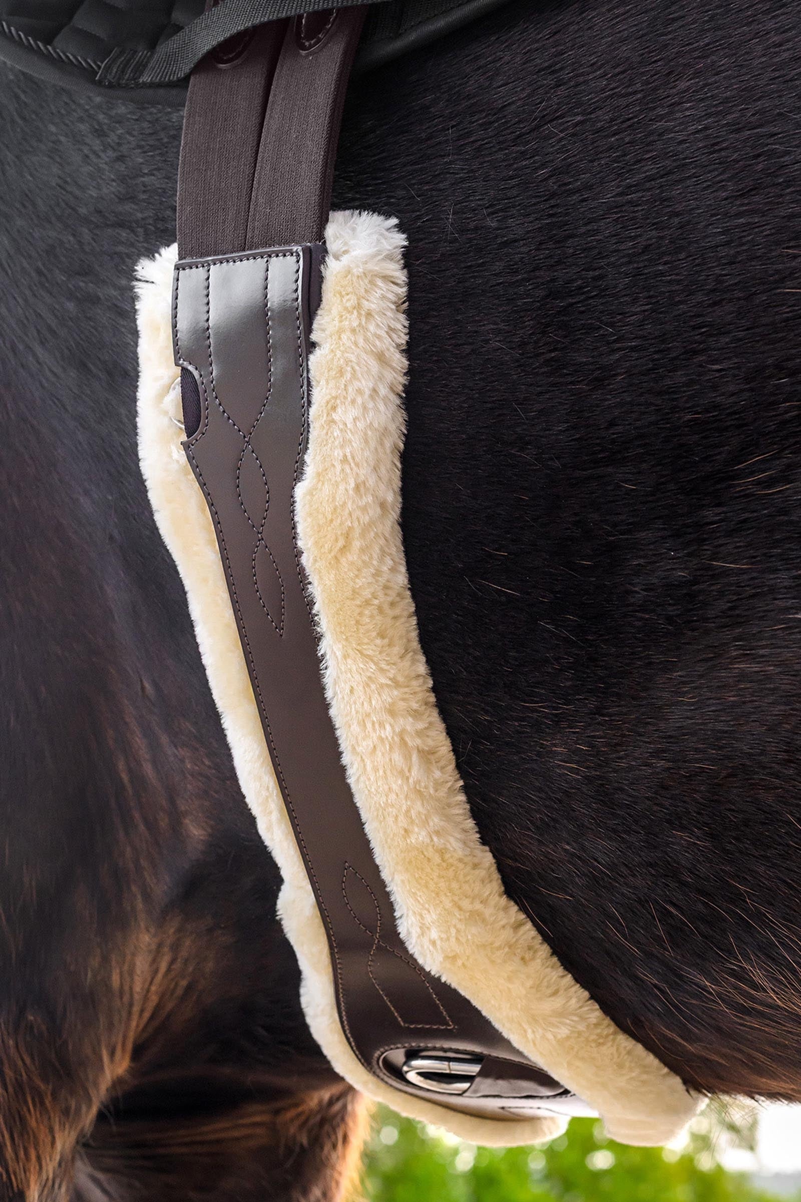 Waldhausen Leather Girth with Eco Wool, Long Saddles, Girths & Stirrups