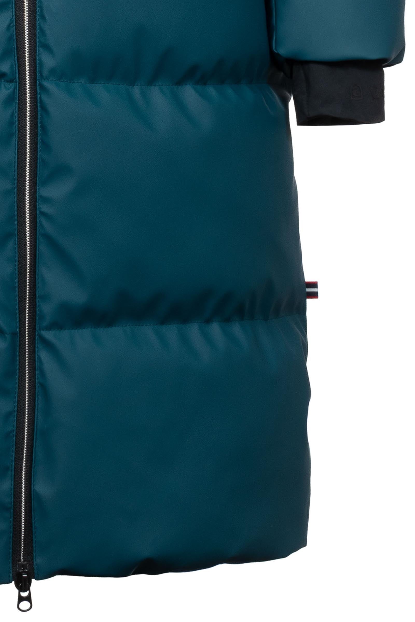 Pack shot 4