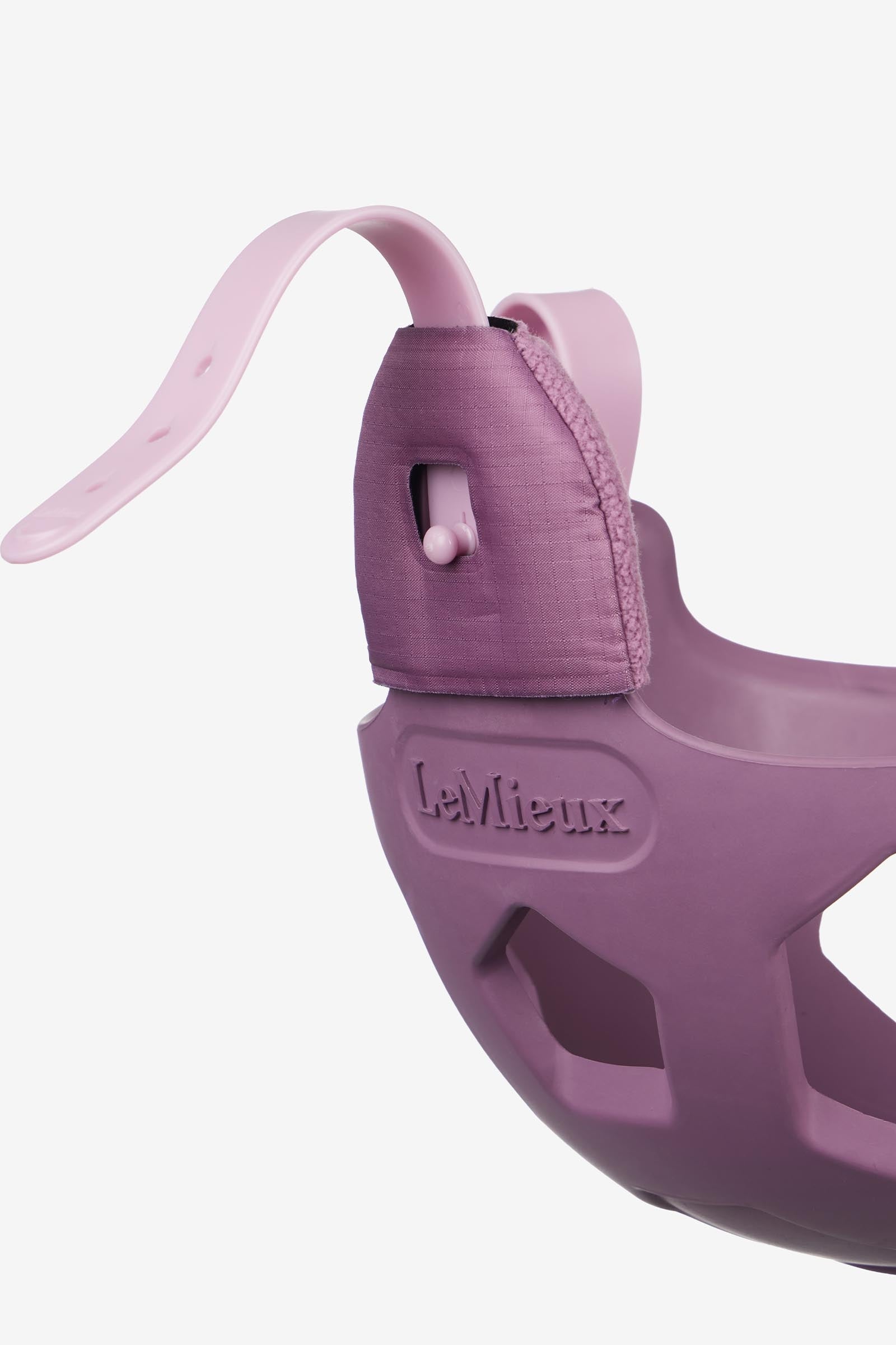 LeMieux Noma Grazing Muzzle Halters & Leads