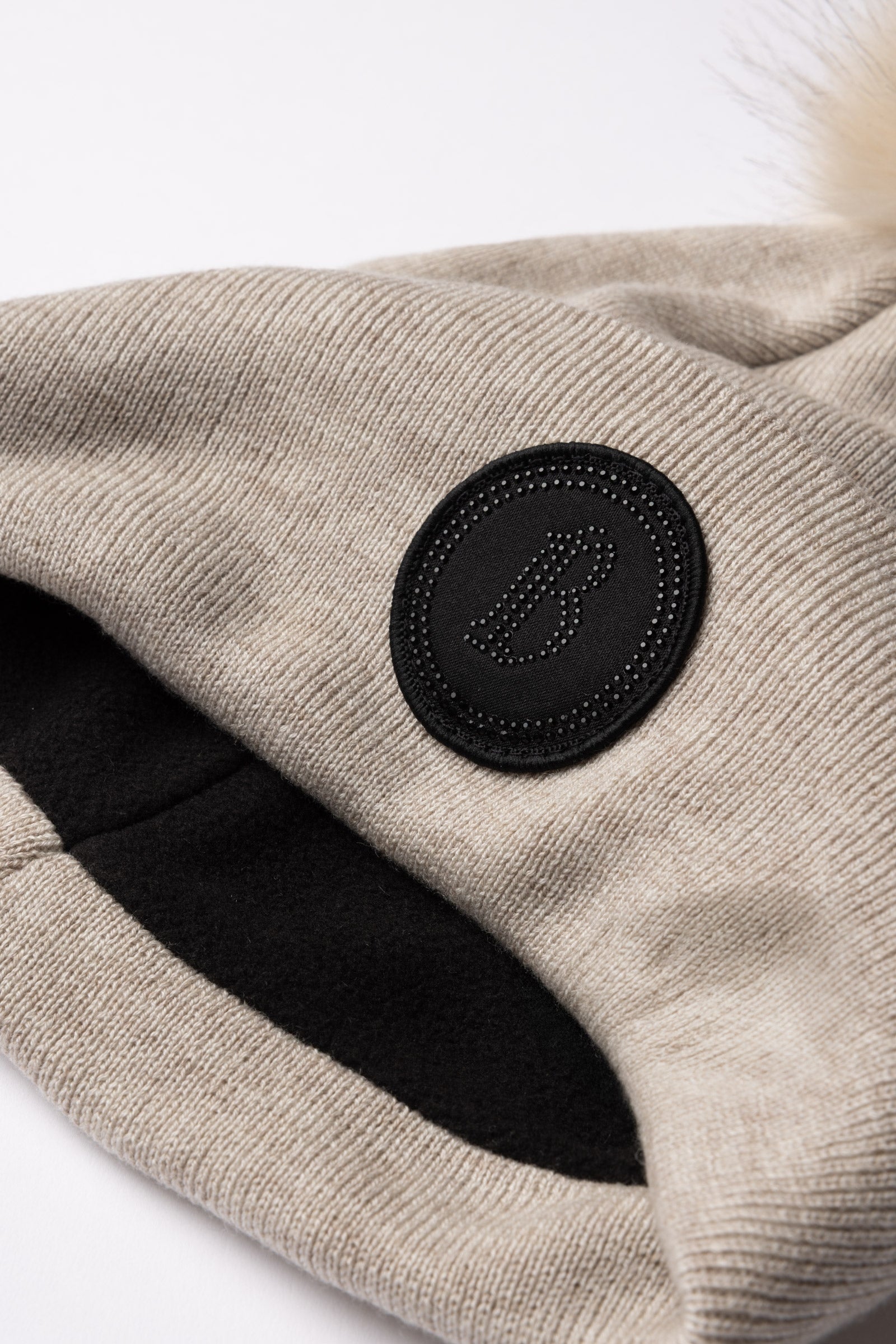 B Vertigo Sydney Knitted Hat Accessories