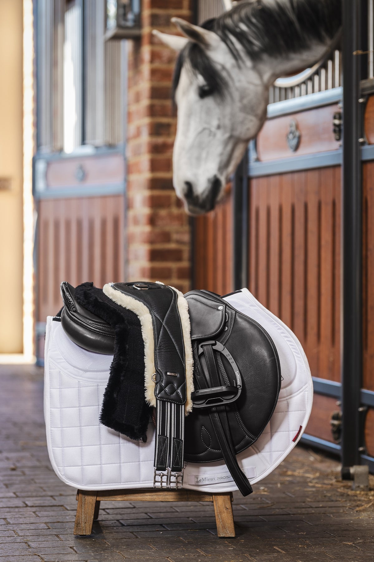 LeMieux Arika Simuwool Contoured Long Girth Saddles, Girths & Stirrups