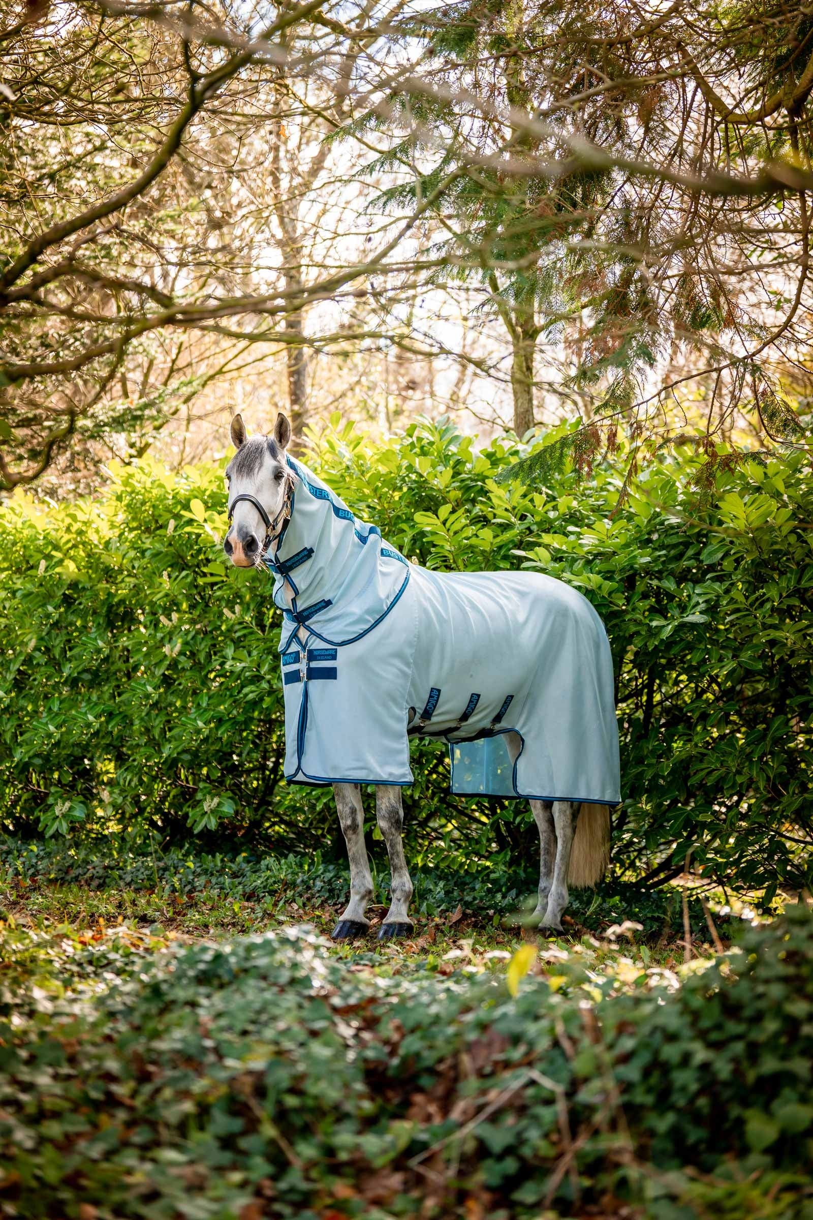 Horseware Amigo Bug Buster derka przeciw owadom z odpinaną szyją Derki