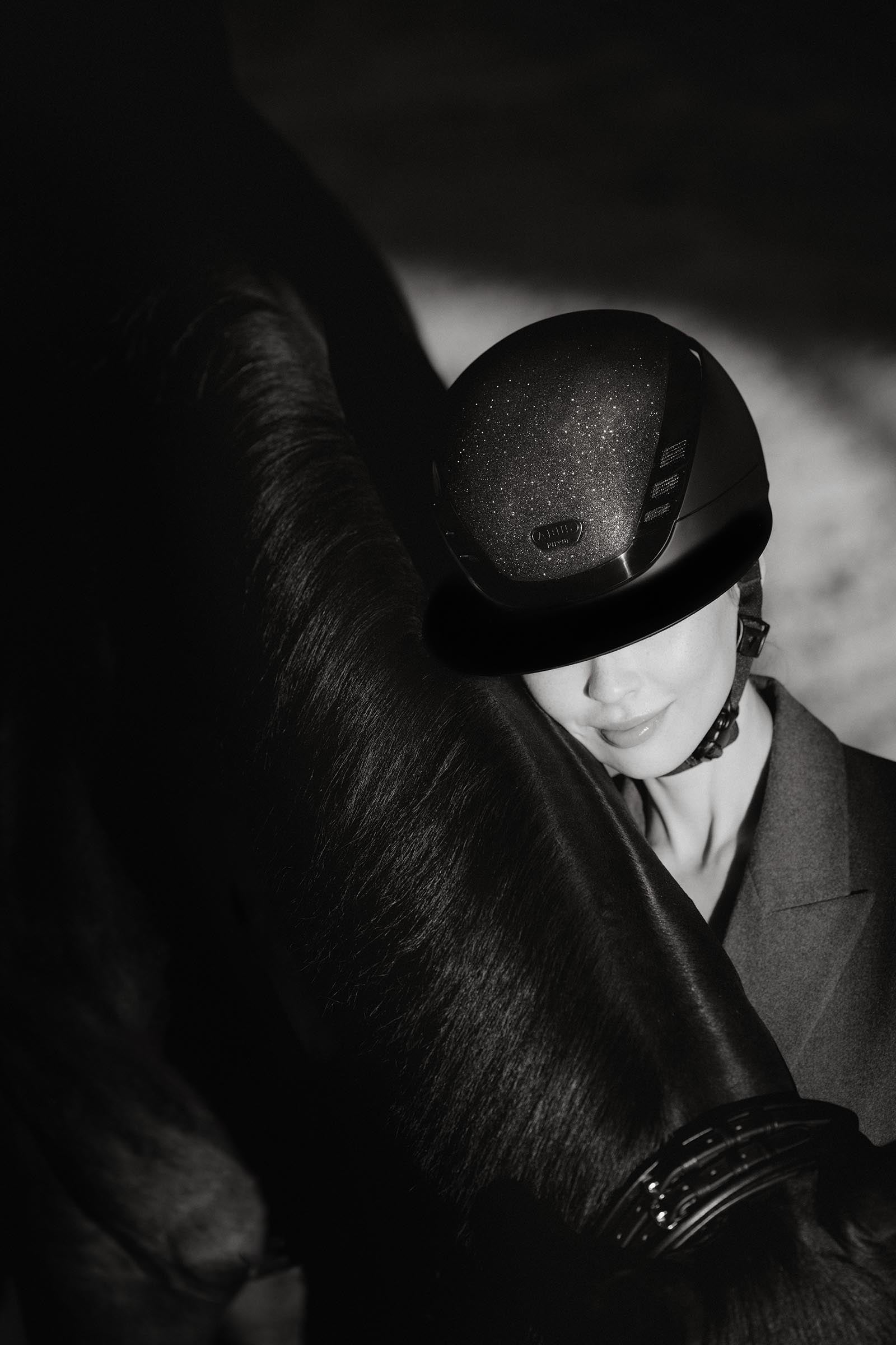 Abus Airluxe Supreme Glam Long Visor Riding Helmet Safety Equipment