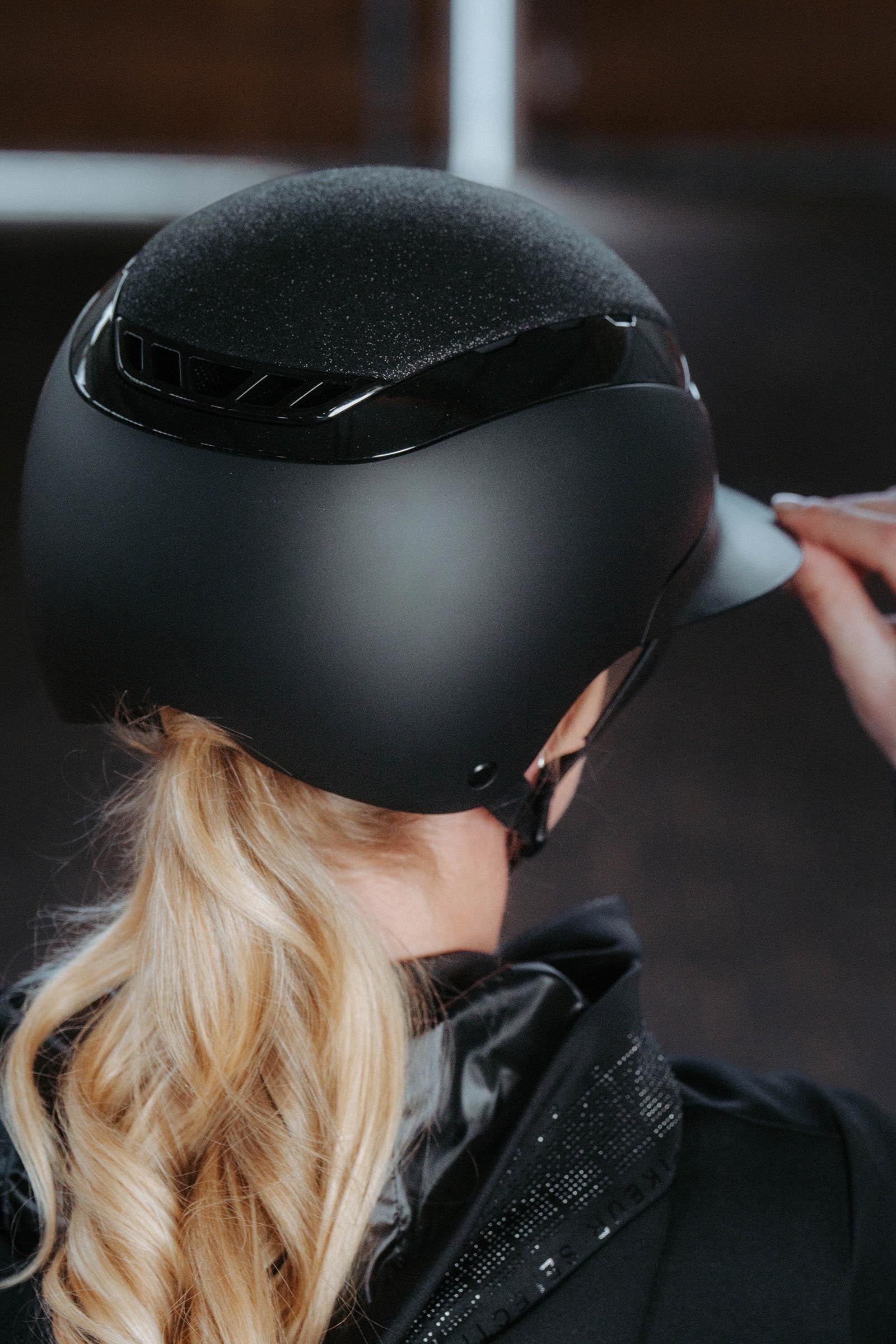 Abus Airluxe Supreme Glam Long Visor Riding Helmet Safety Equipment
