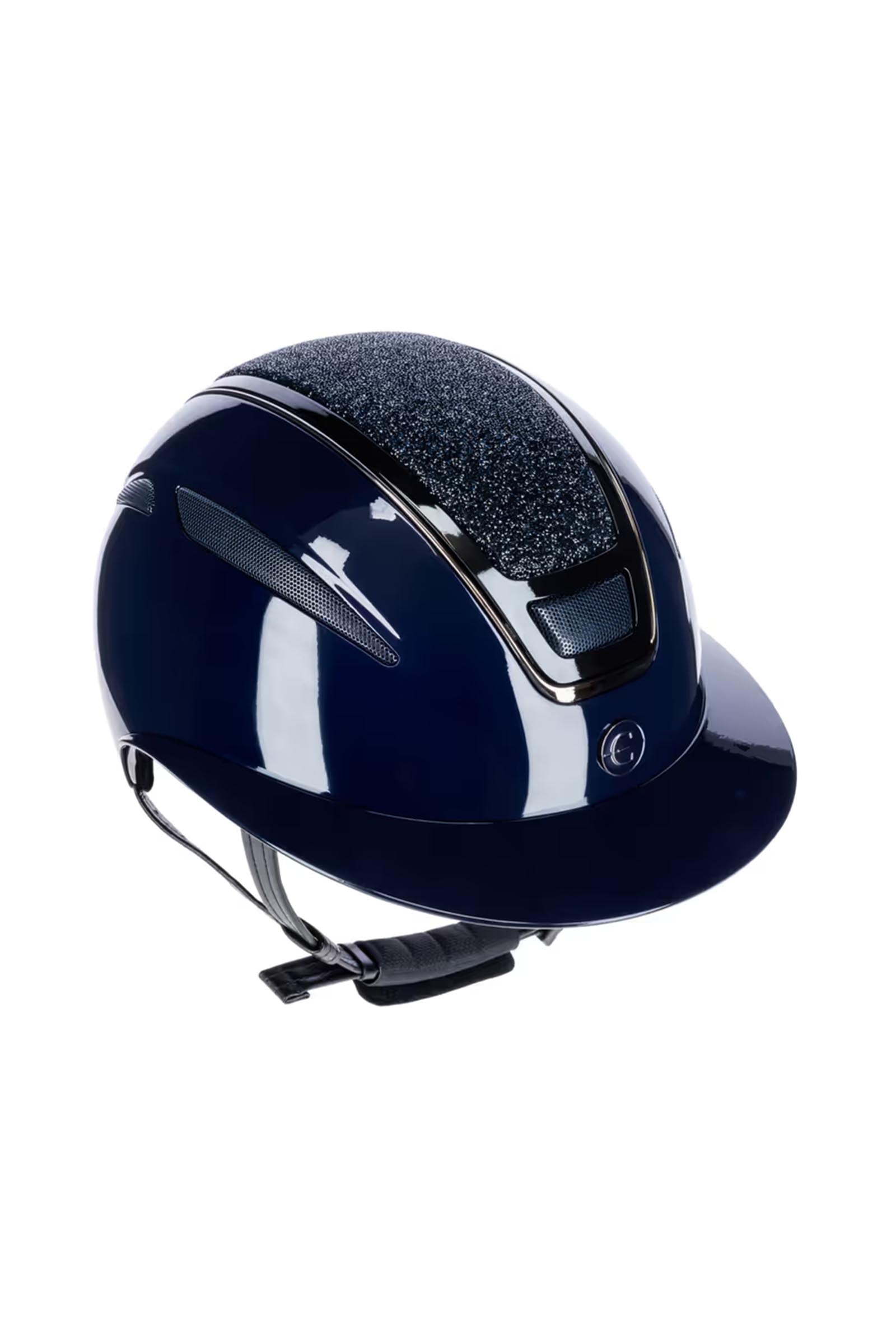 Pack shot 2