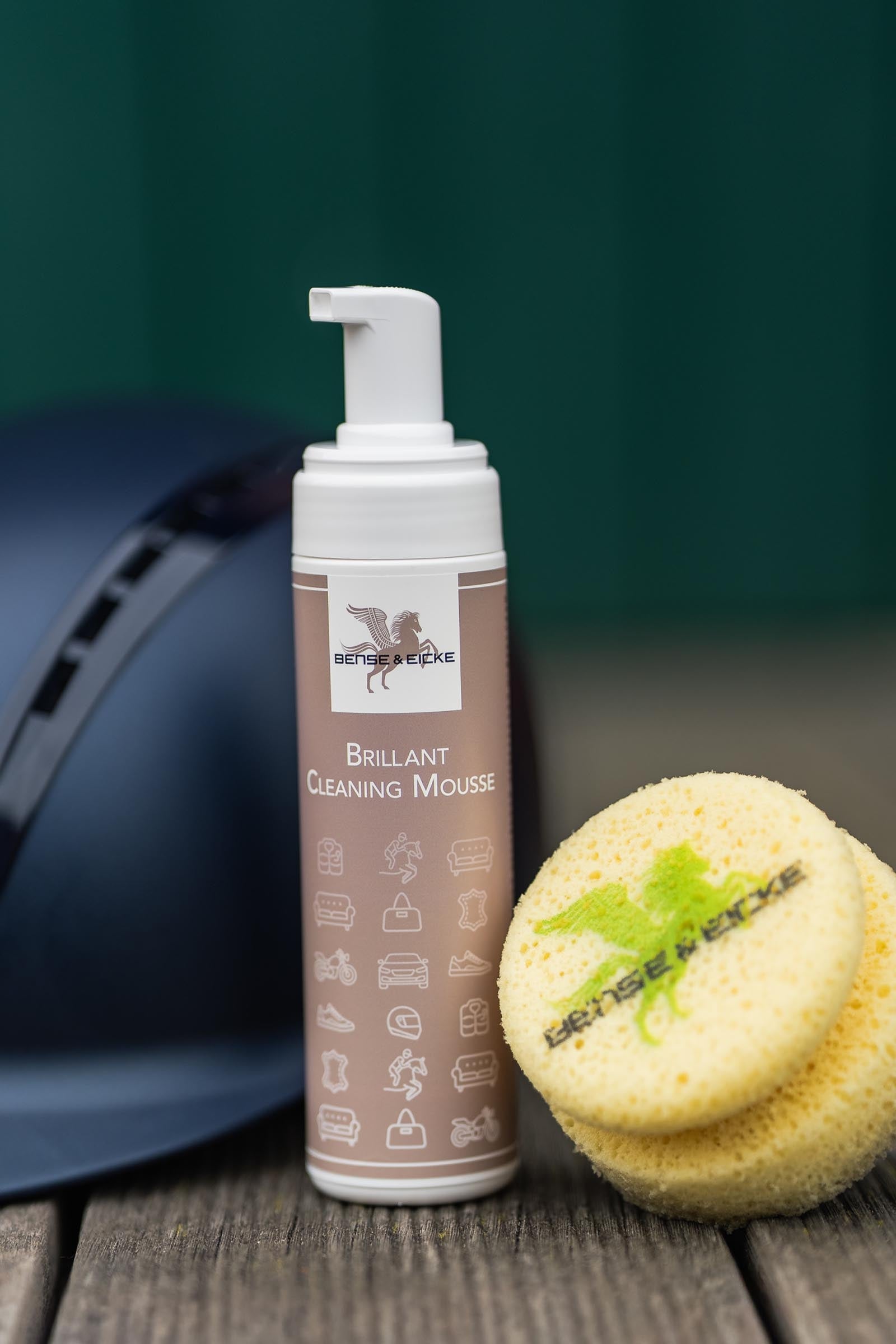 Bense & Eicke Brilliant Cleaning Mousse, 200 ml Horse Health Care