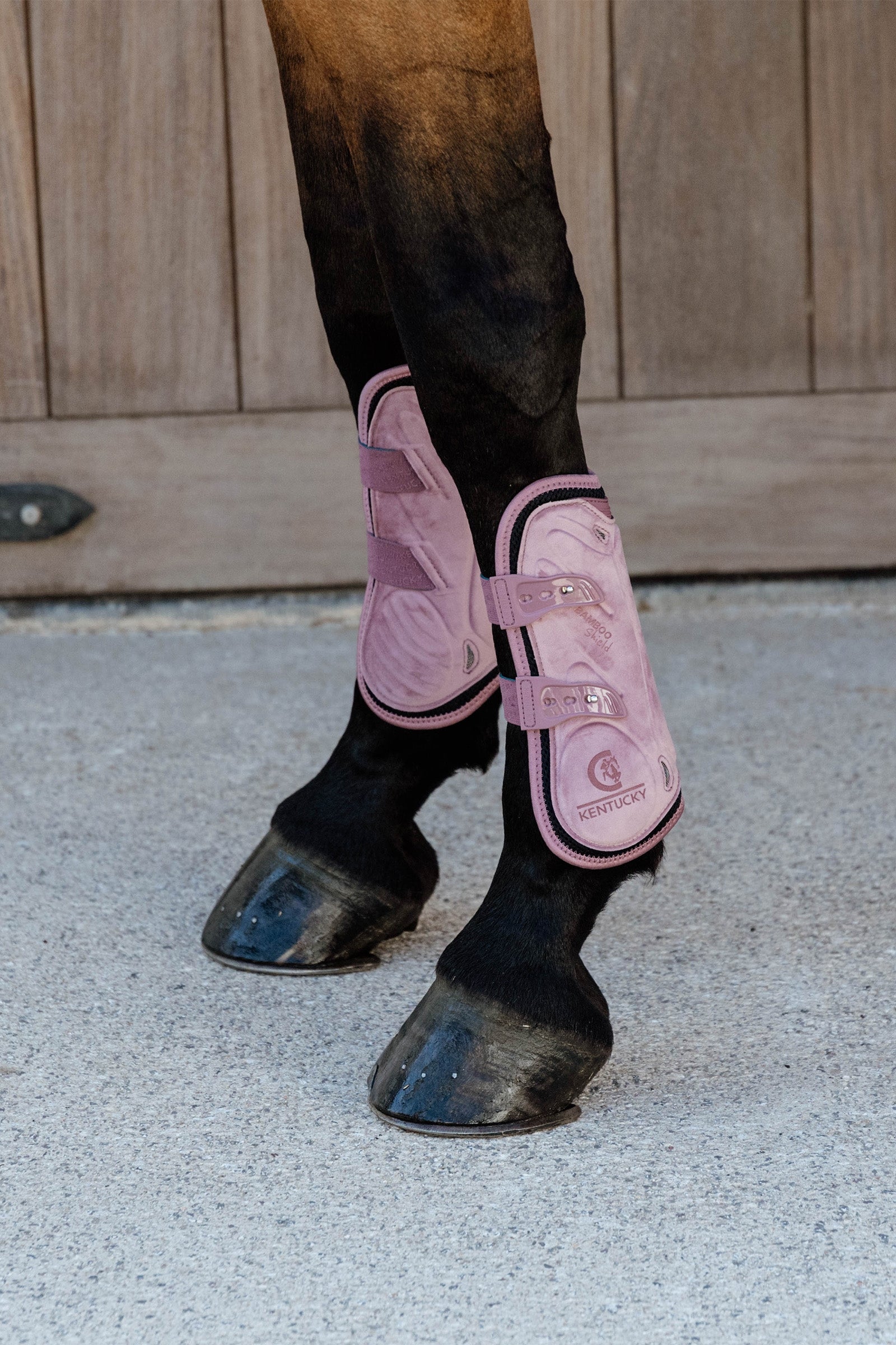 Kentucky Horsewear Bamboo Elastic Velvet Tendon Boots Leg Protection & Hoof Protection for Horses