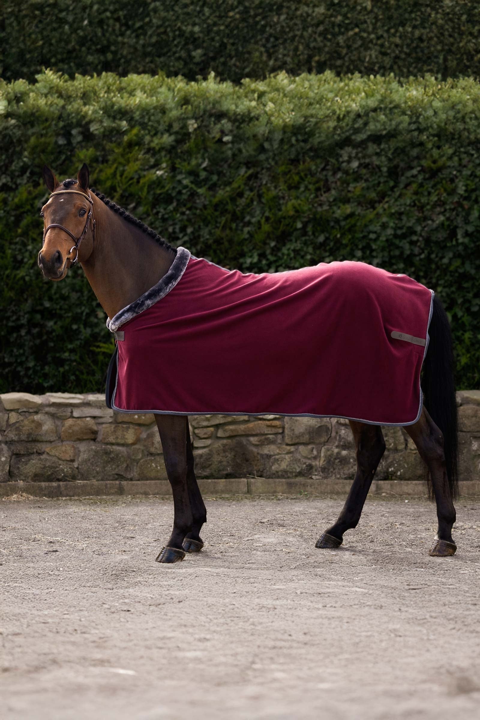 Bucas Show-Line Fleece Rug, 400 g Derki
