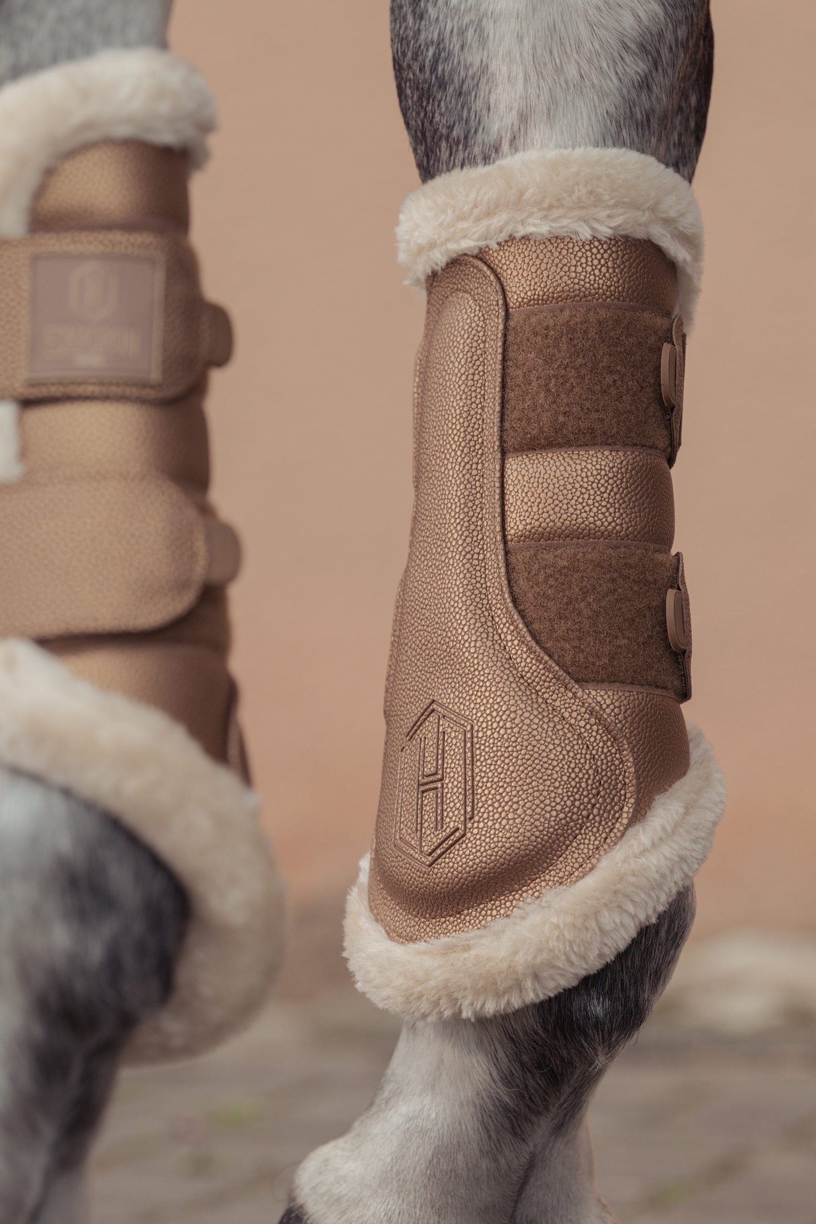 Eskadron Heritage AW24 Stingray Fauxfur Tendon Boots Leg Protection & Hoof Protection for Horses