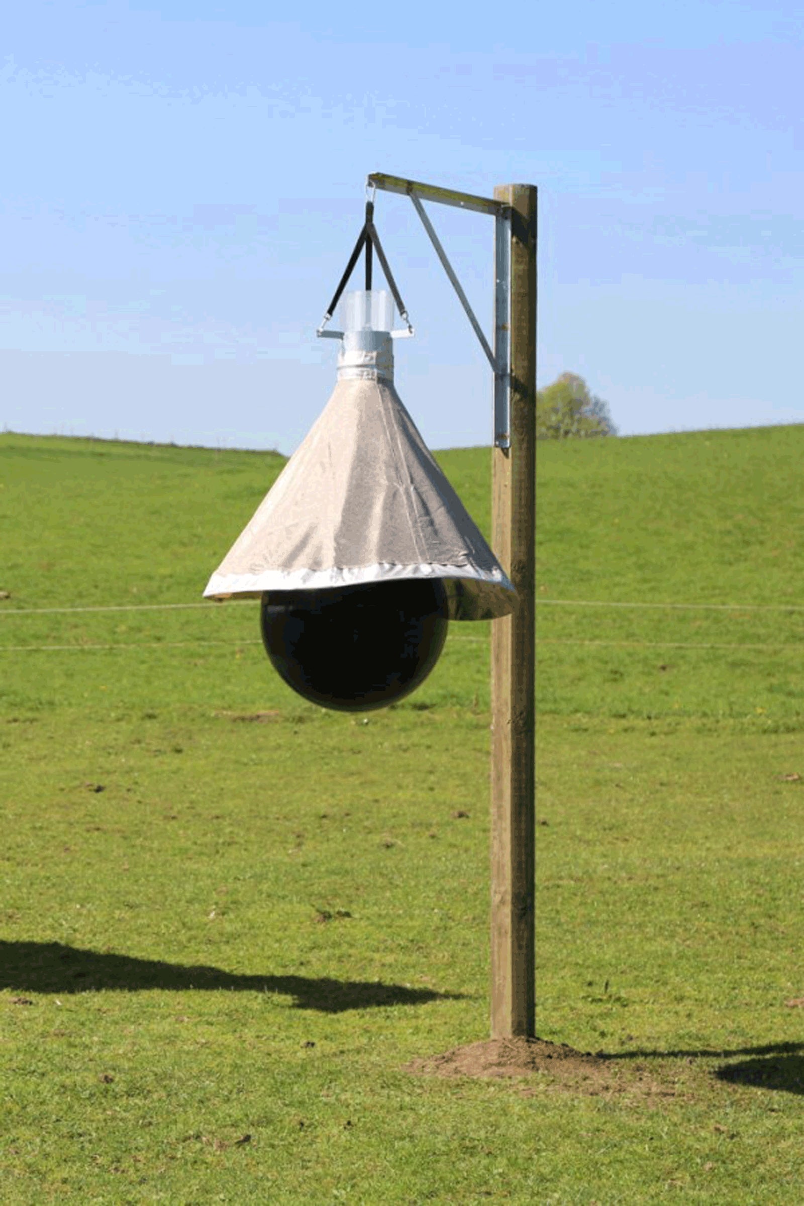 Holland Animal Care Kerbl TaonX Eco Horsefly Trap Antifly Protection for Horses