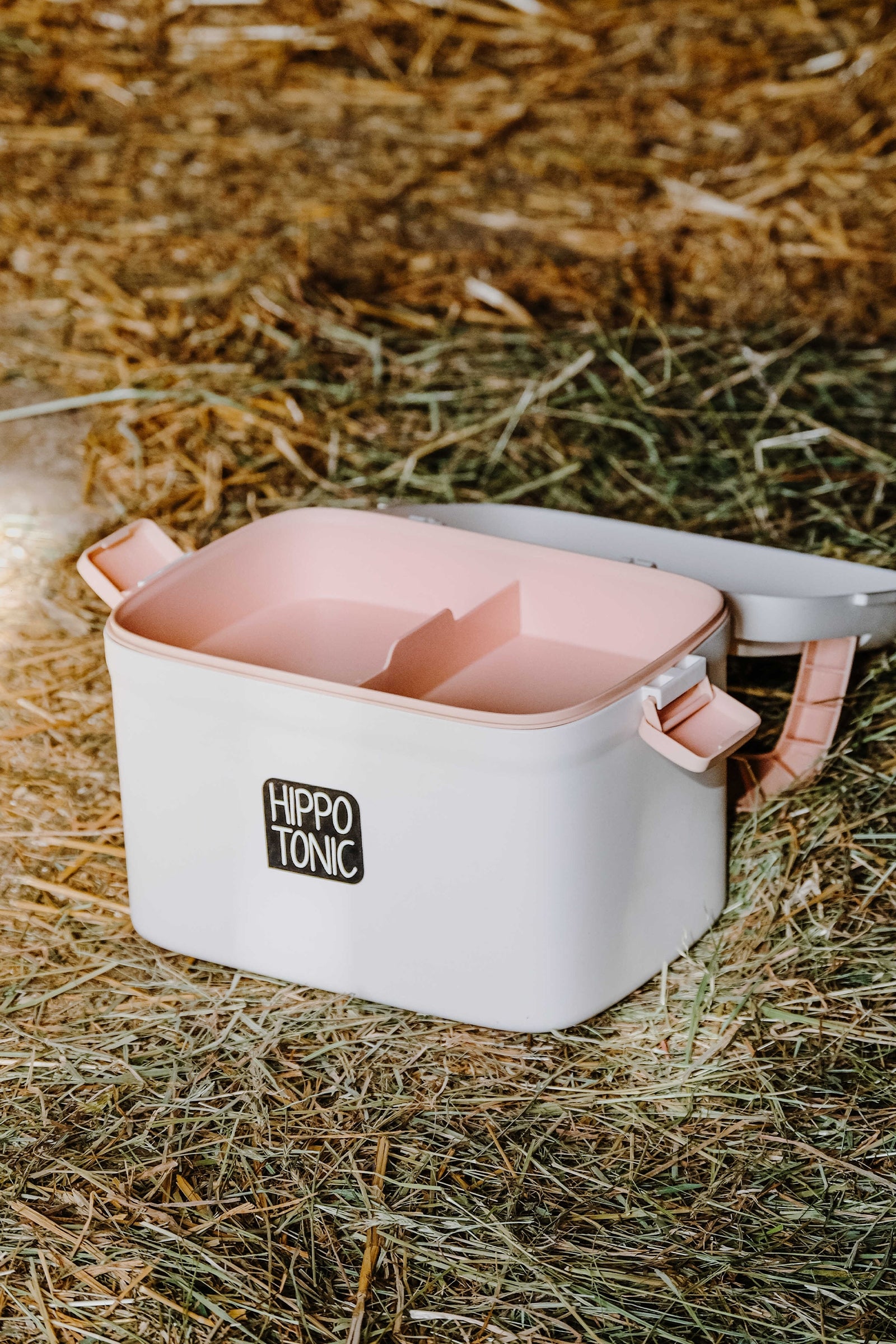 Lifestyle shot 1