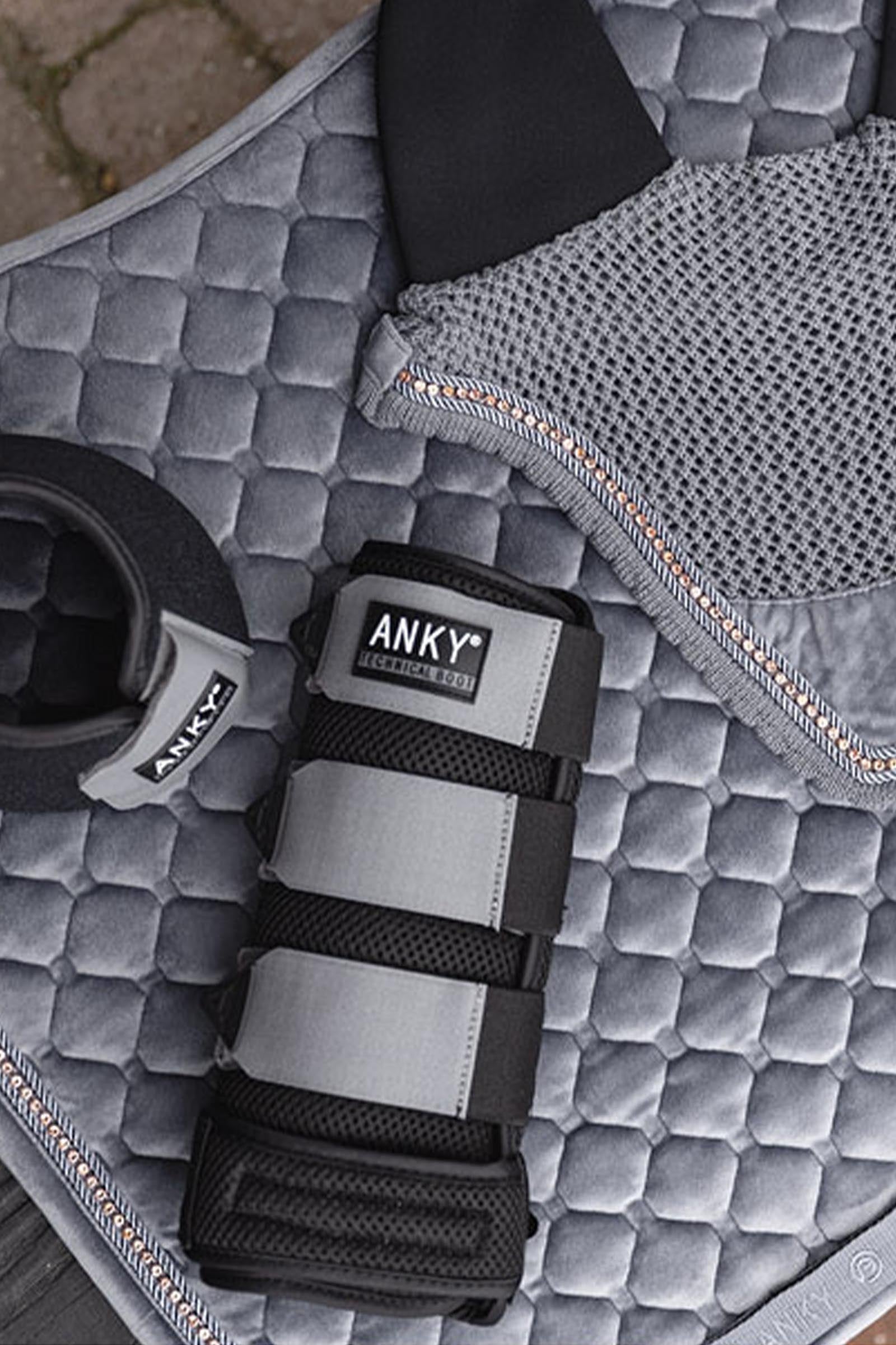 Anky ANKY Stones Ear Bonnet Saddle Pads