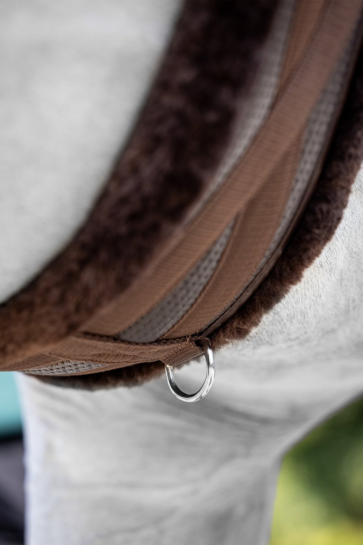 LeMieux Fleece Lined Anatomic Girth Saddles, Girths & Stirrups