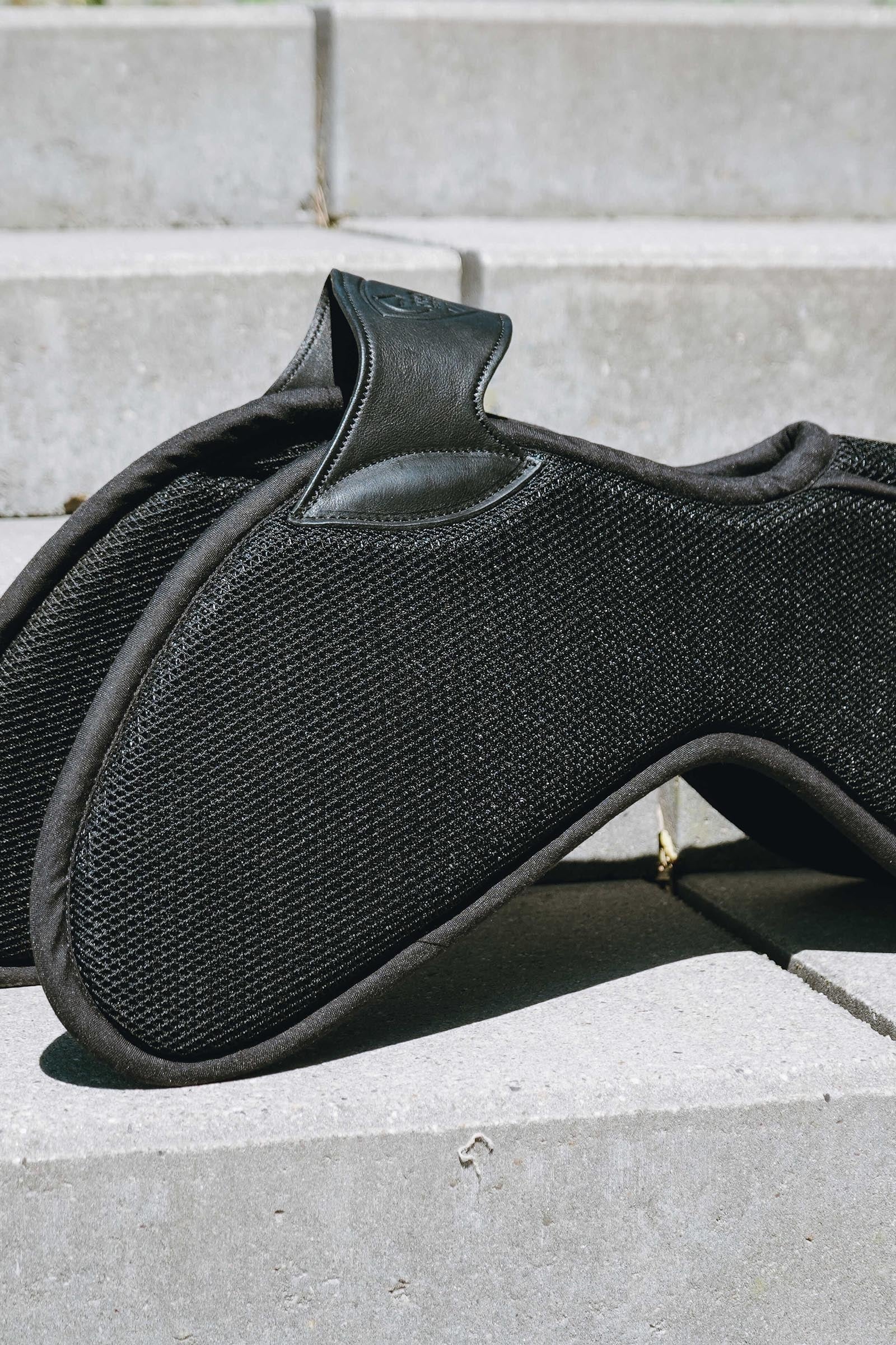 PRO SERIES Airmesh Half Pad Saddle Pads