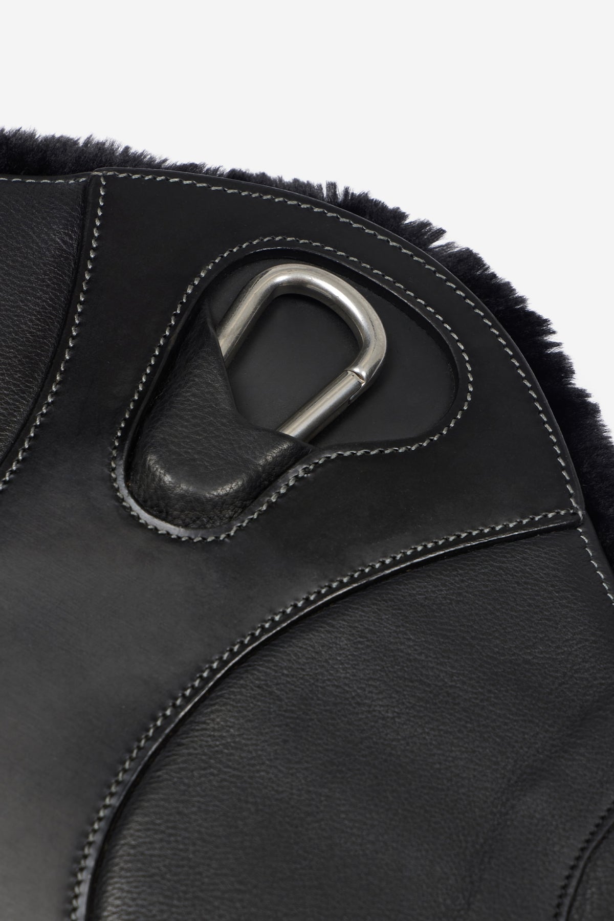 LeMieux Arika Simuwool Contoured Long Stud Girth Saddles, Girths & Stirrups