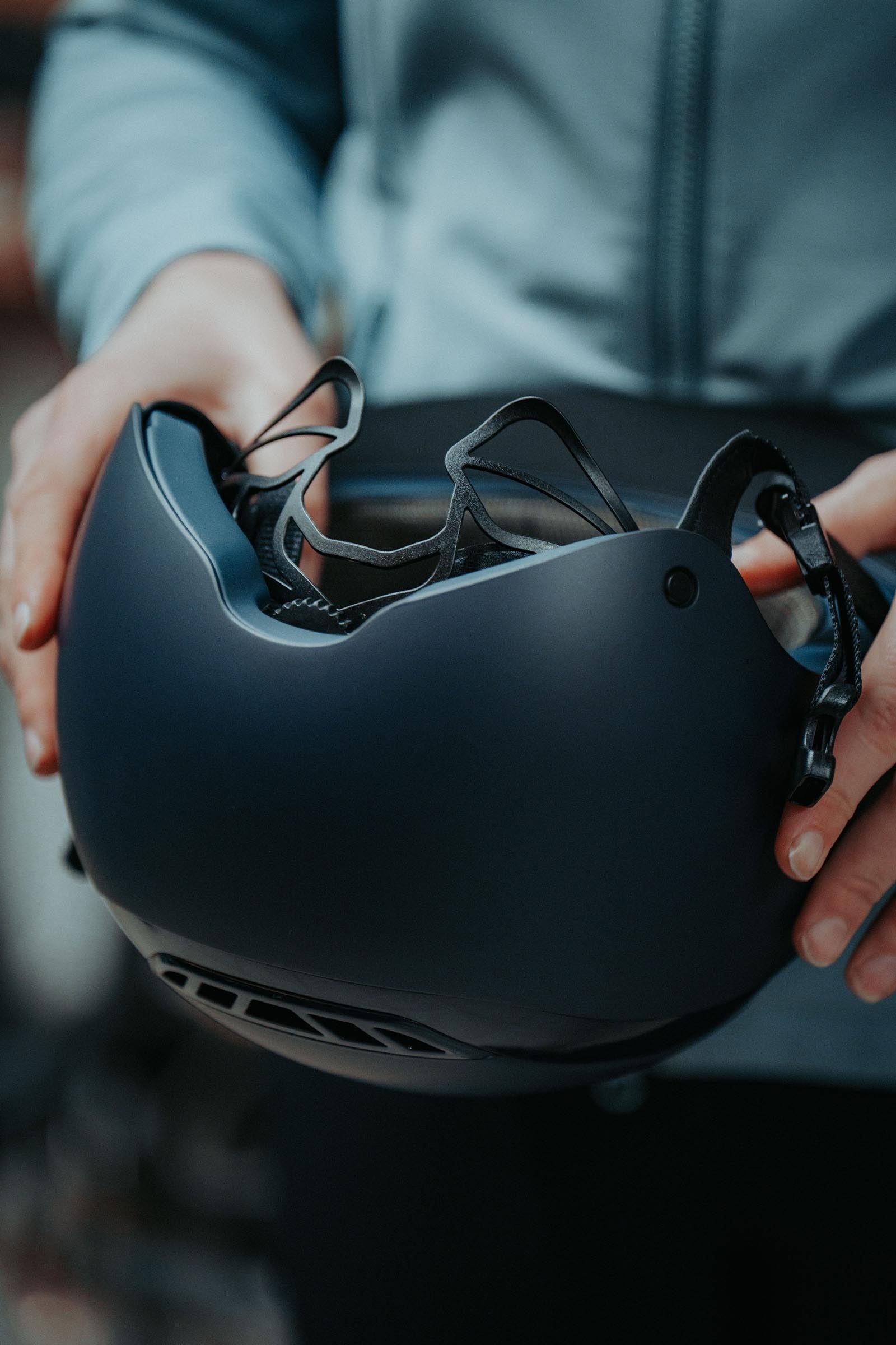 Abus Airluxe Pure Long Visor Riding Helmet Safety Equipment