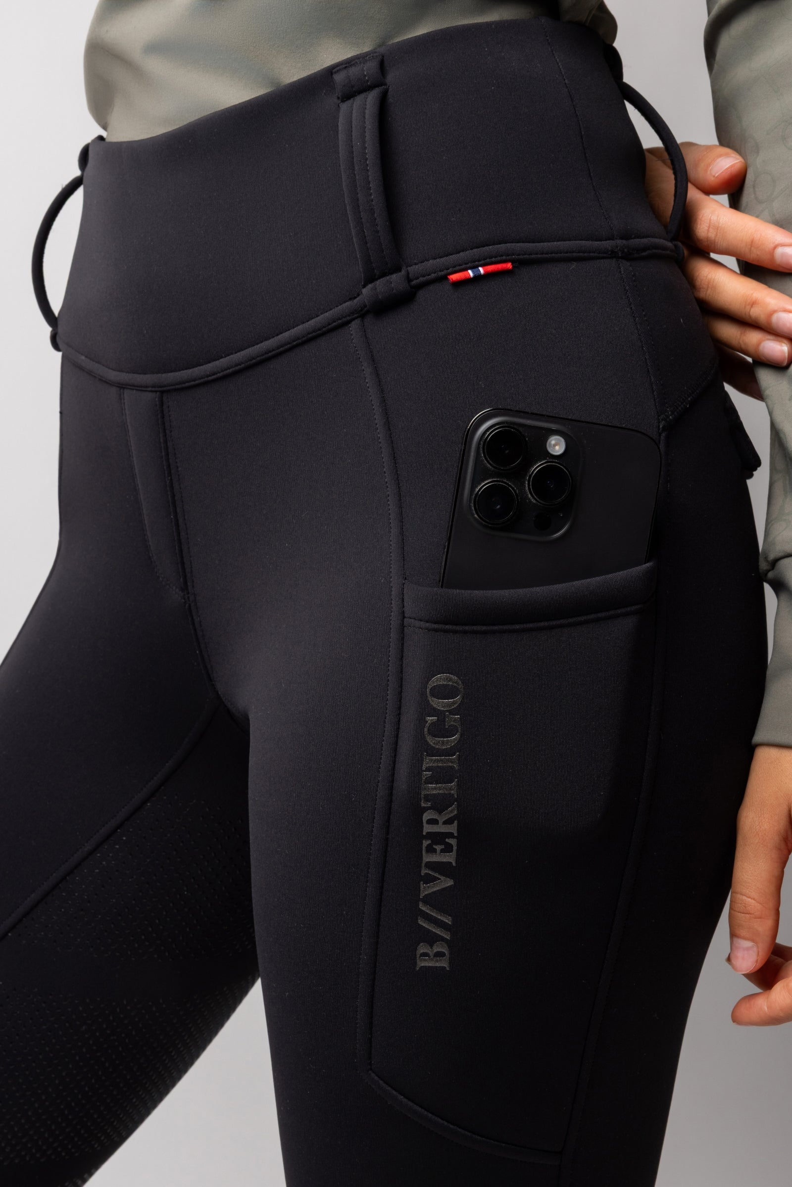 B Vertigo Chiara Women's Compression Thermo Fullgrip Breeches Womens Breeches