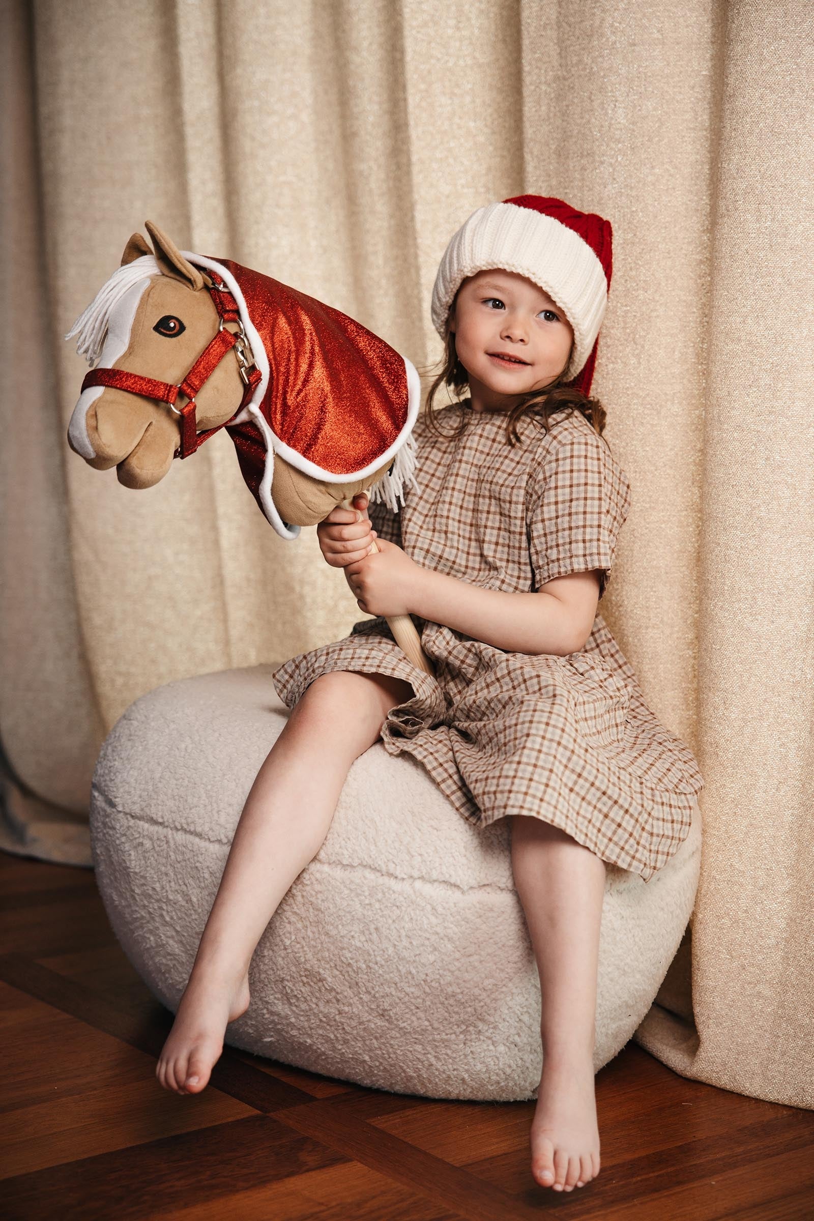 My Hobby Horse Christmas Glitter Rug Gifts & Toys