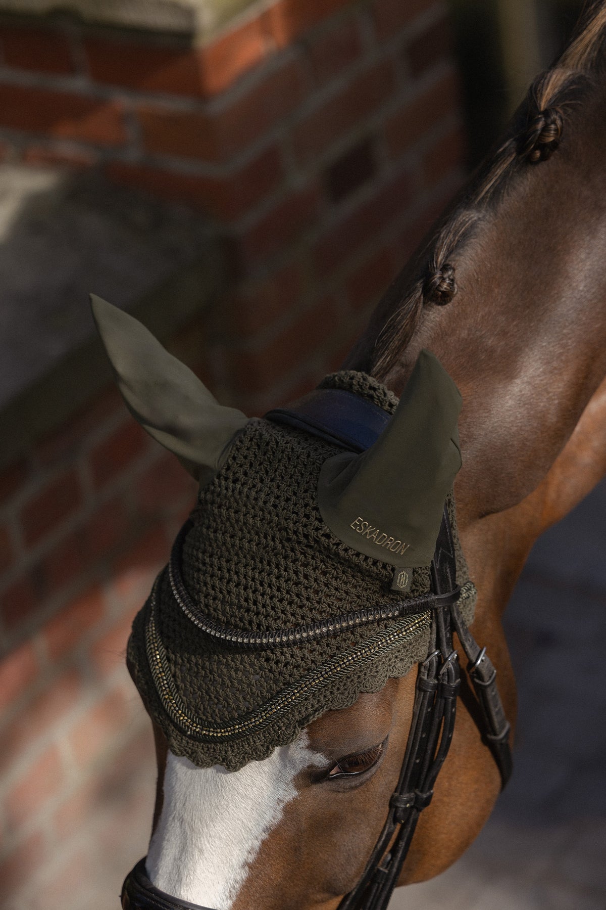 Eskadron Heritage 26/27 Crsytal Fly Hood Saddle Pads