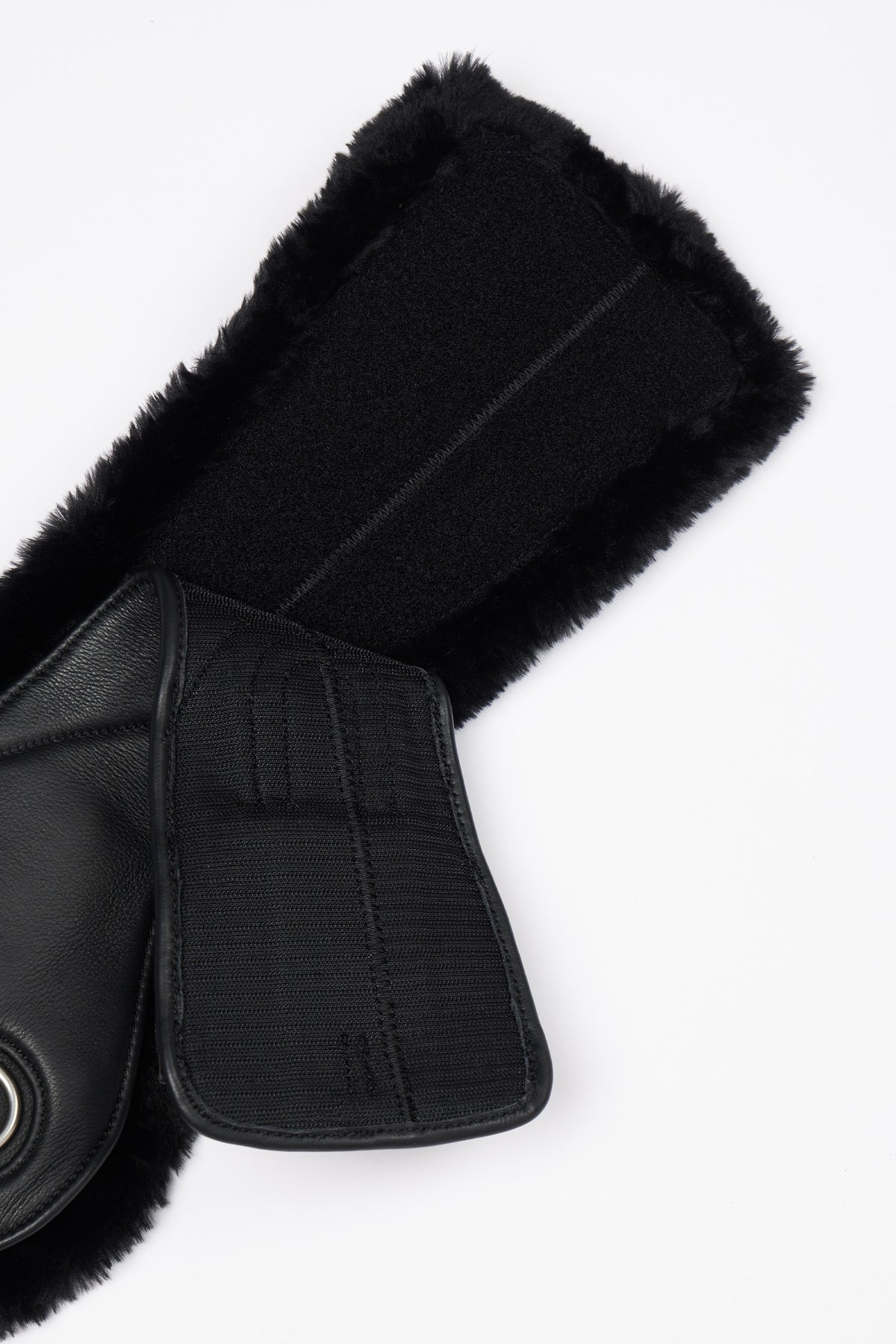 LeMieux Arika Simuwool Contoured Dressage Girth Saddles, Girths & Stirrups