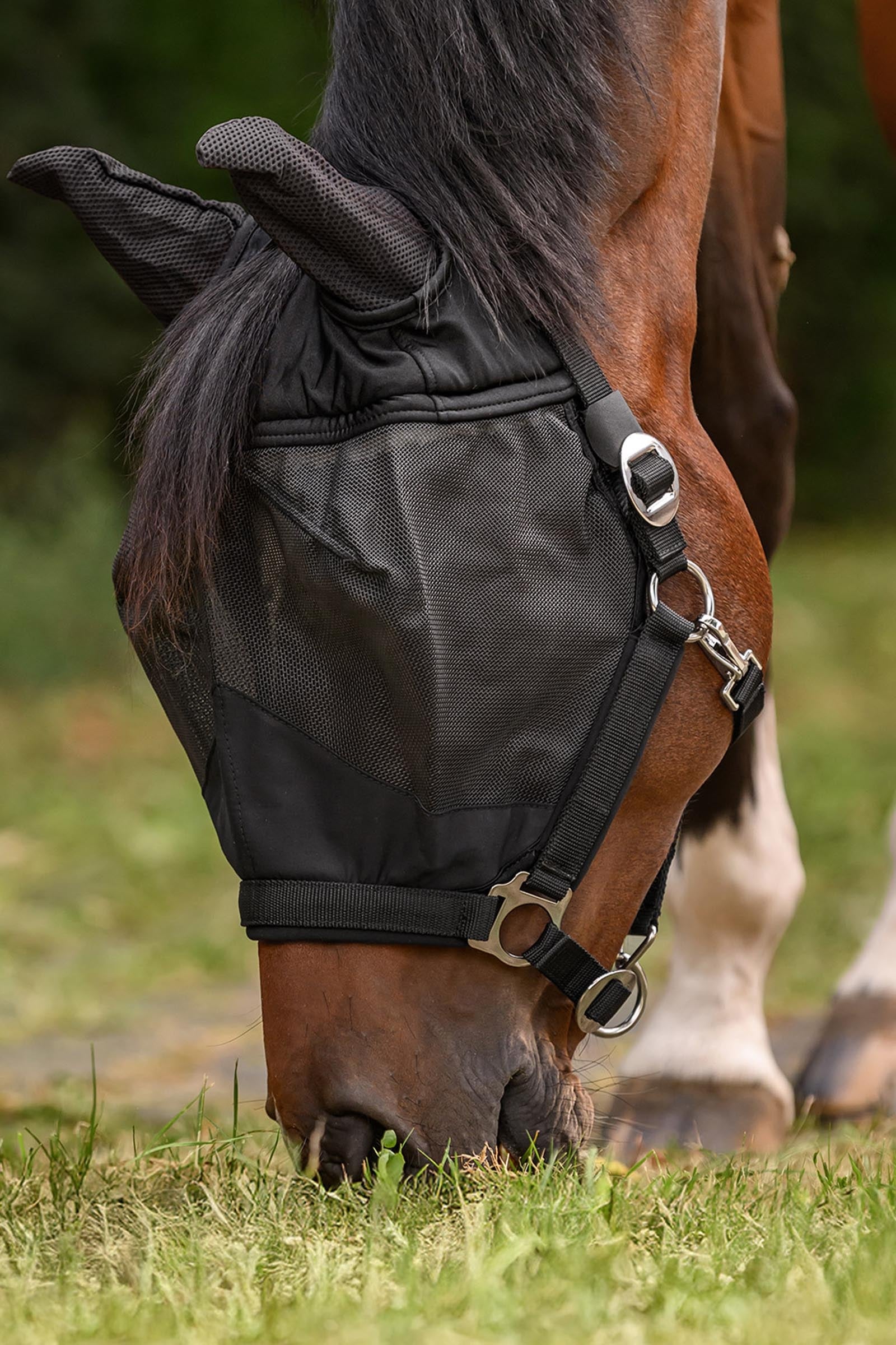 Waldhausen Premium Fly Mask With Halter, UV-Protection Antifly Protection for Horses