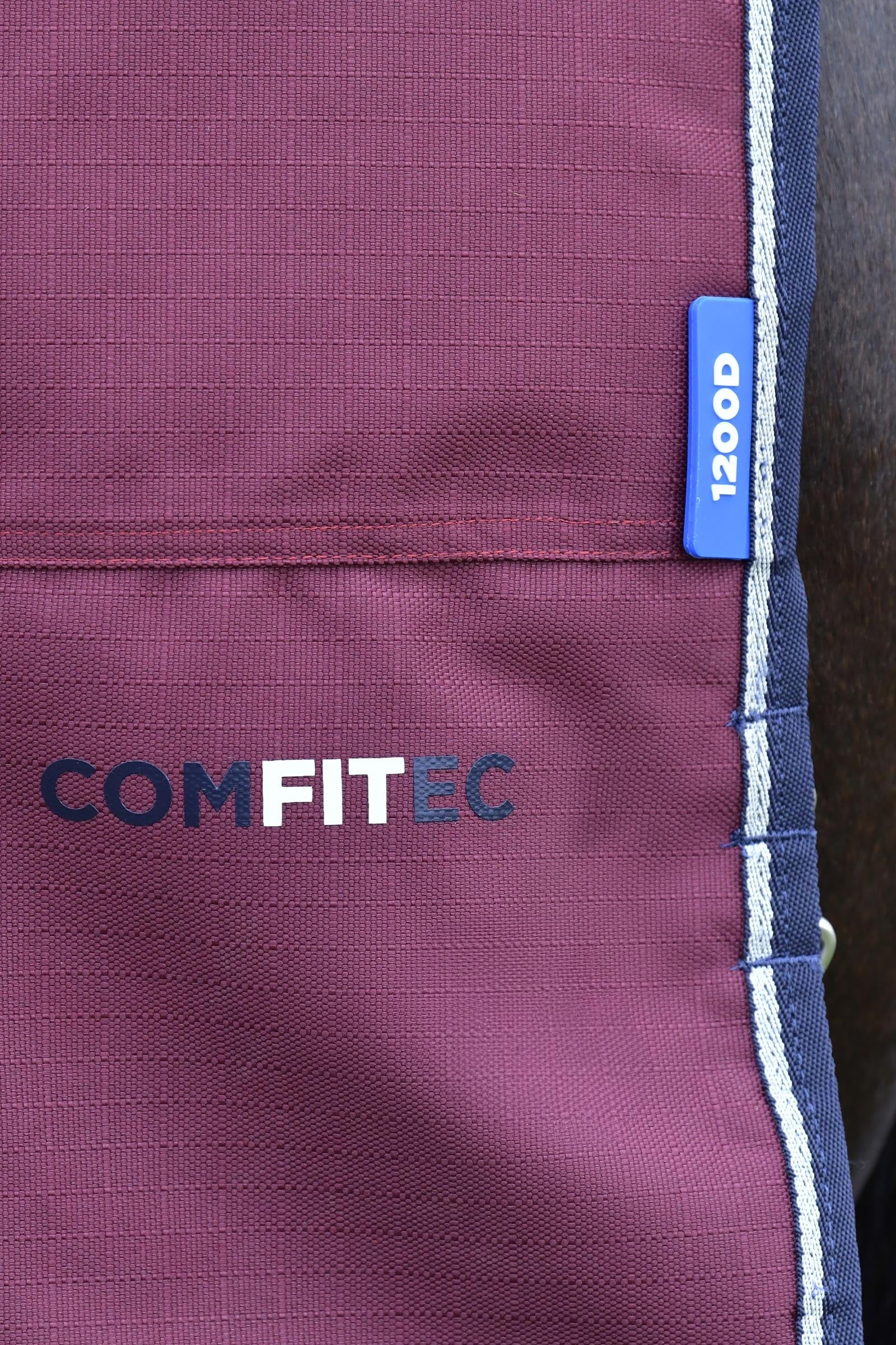 Weatherbeeta Comfitec Essential Turnout Rug With Fixed Neck, 220g Horse Rugs