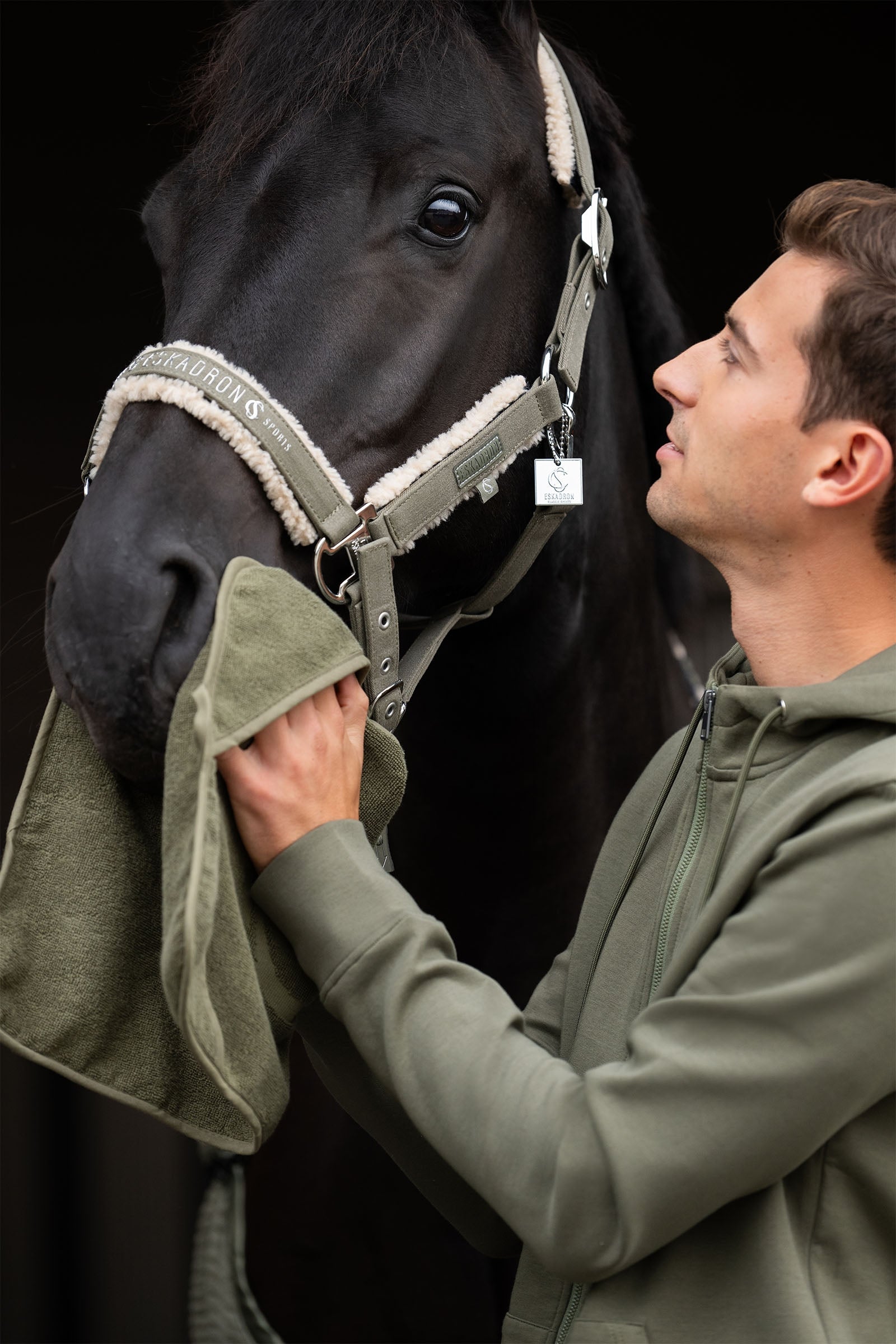 Eskadron Classic Sports SS25 Terry Towel Accessories