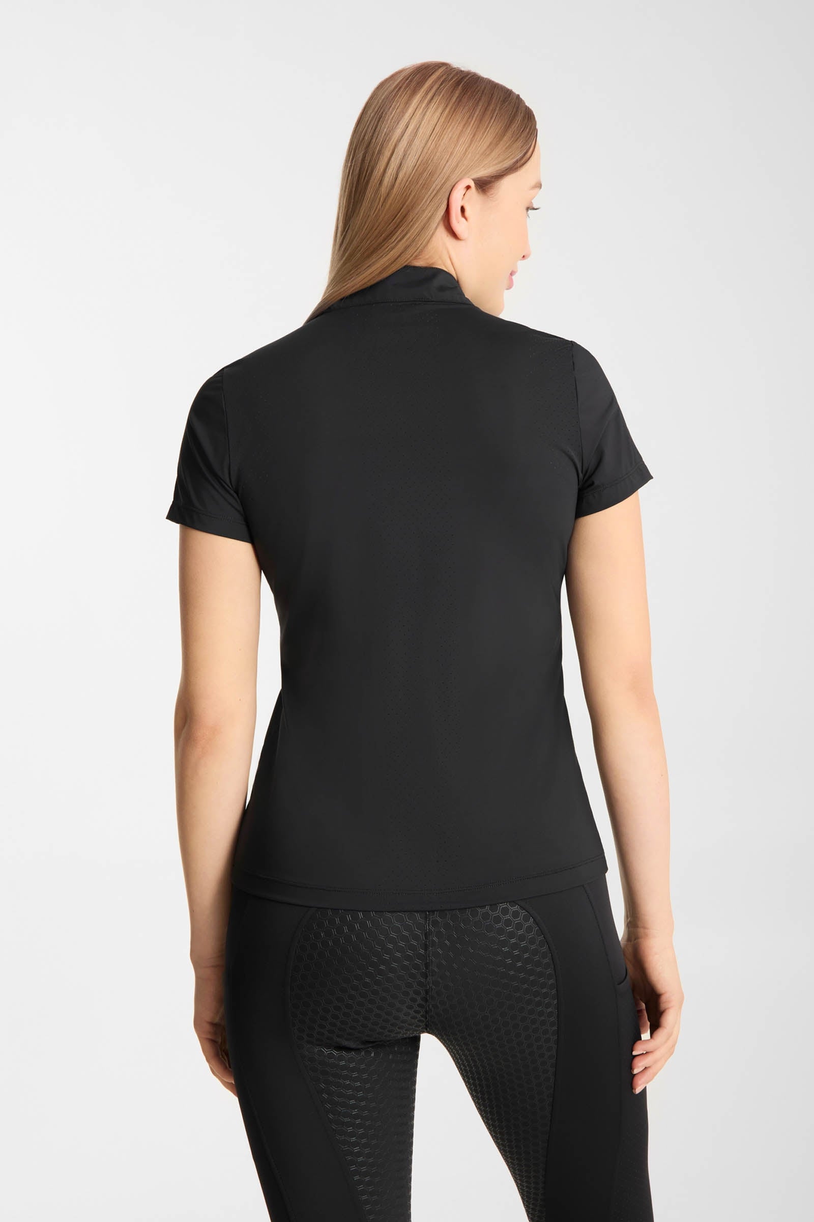 Horze Emmie Women´s Cooling Training Shirt, Short Sleeves Women’s Riding Clothing